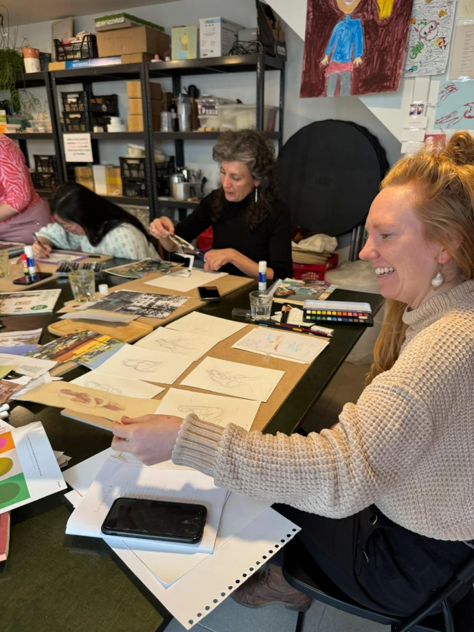 Samen maken en tetteren tijdens Meet &amp; Make Gezellige Onbekenden in Brugge